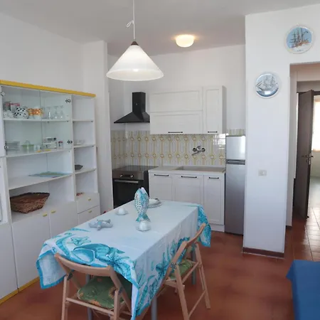 Residenza Cala Di Seta Trilocale Luca Con Vista Mare Per 5 Persone Calasetta